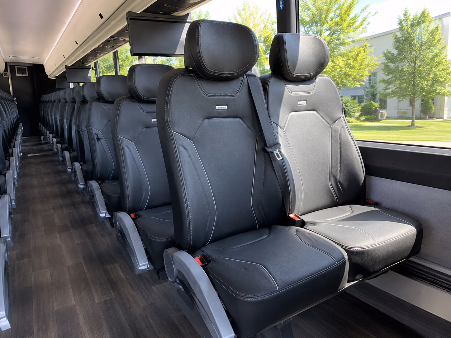 college tour charter buses to university of south alabama spring hill college and beyond