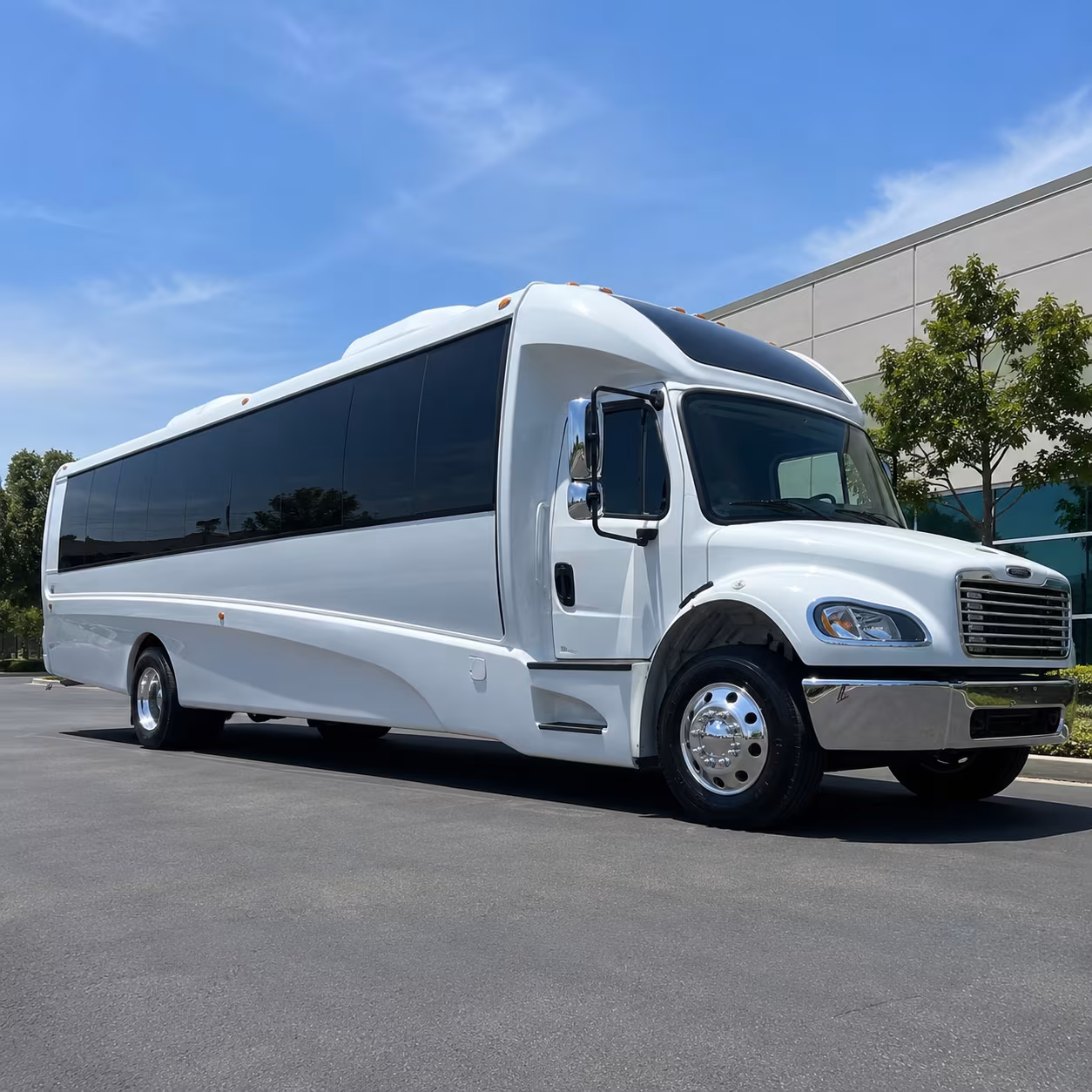 mobile bus rentals for alabama road trips and kentucky travel