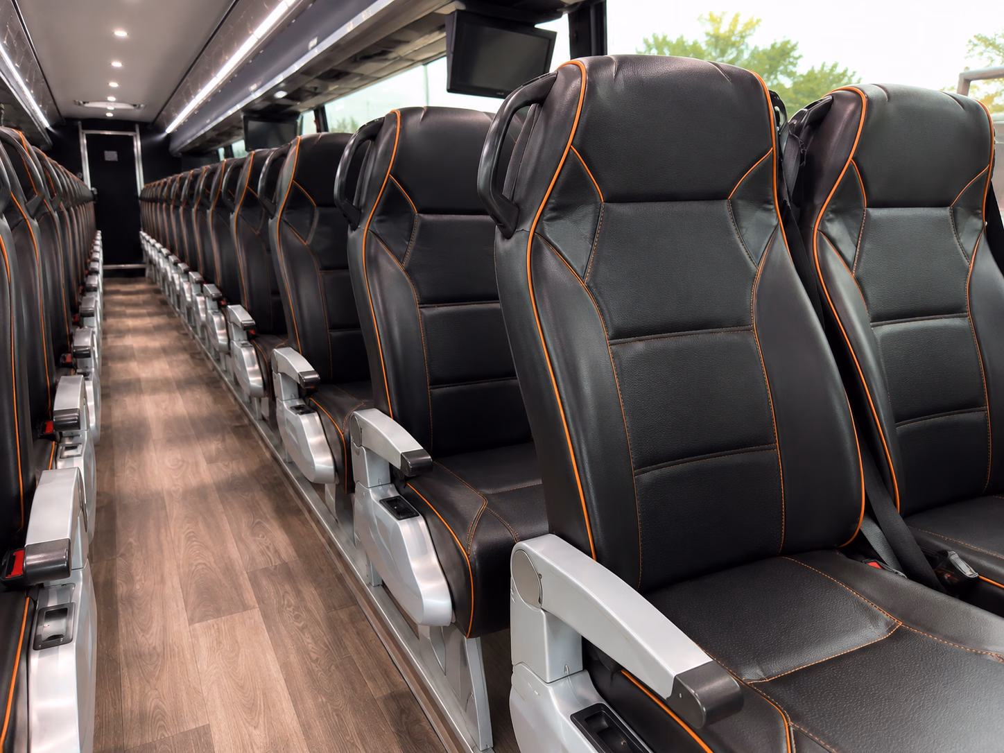 mobile construction and film crew shuttle buses